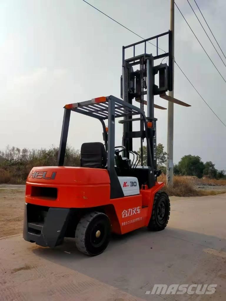 Heli CPCD 30 Dizel forkliftler