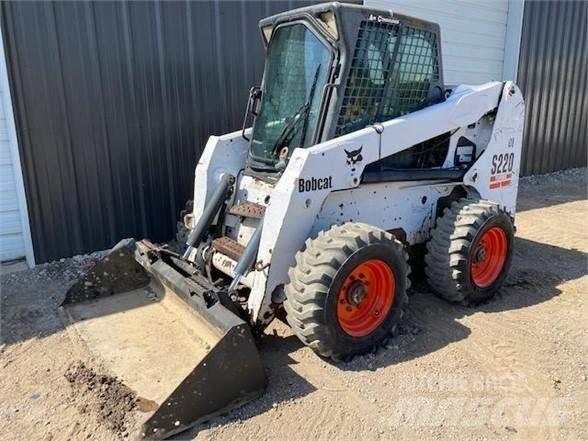 Bobcat S220 Skid steer loderler