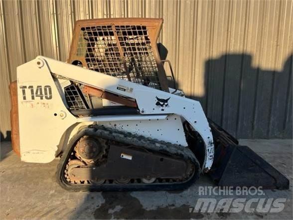 Bobcat T140 Skid steer loderler