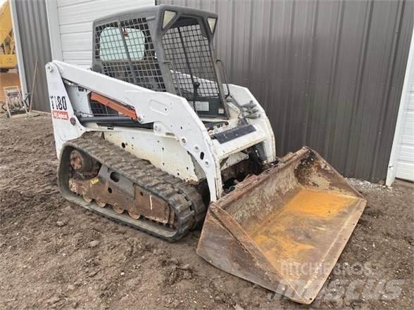 Bobcat T180 Skid steer loderler
