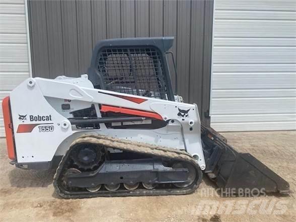 Bobcat T550 Skid steer loderler