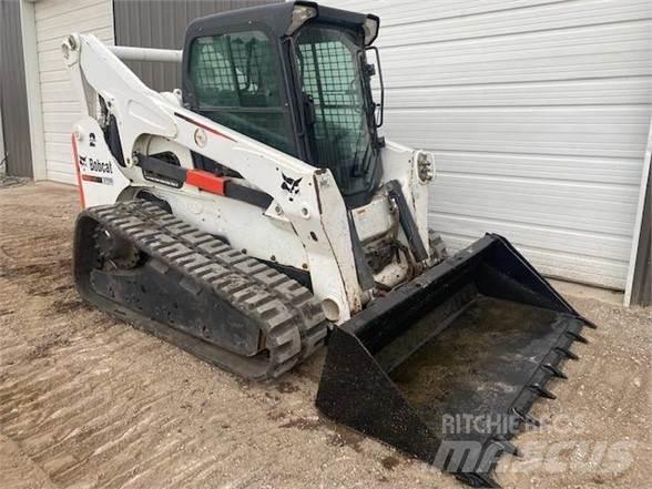 Bobcat T870 Skid steer loderler
