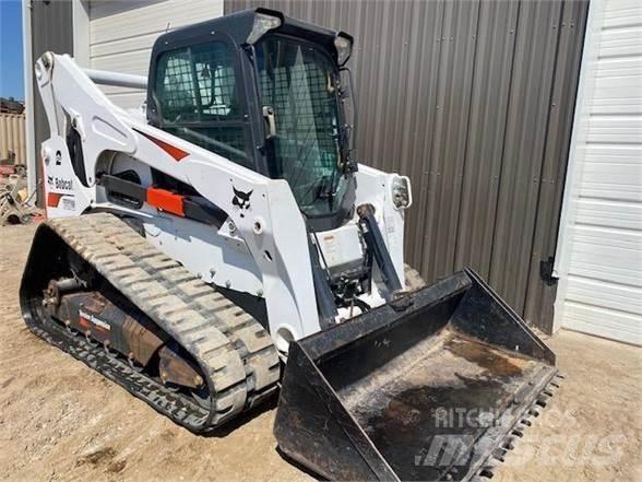Bobcat T870 Skid steer loderler