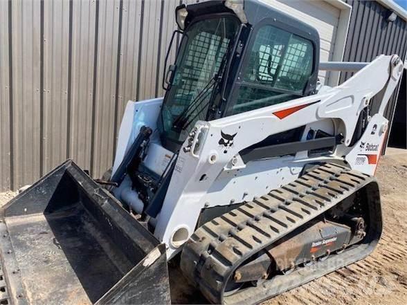 Bobcat T870 Skid steer loderler