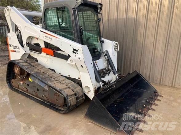 Bobcat T870 Skid steer loderler