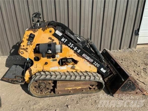 Boxer 320 Skid steer loderler