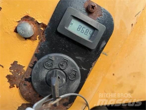 Boxer 320 Skid steer loderler