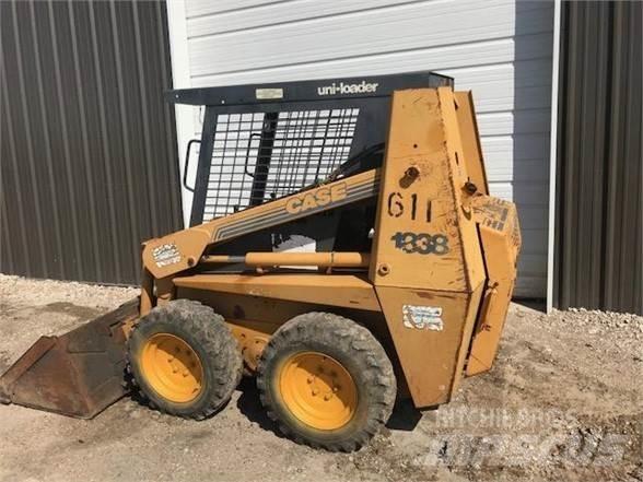 CASE 1838 Skid steer loderler