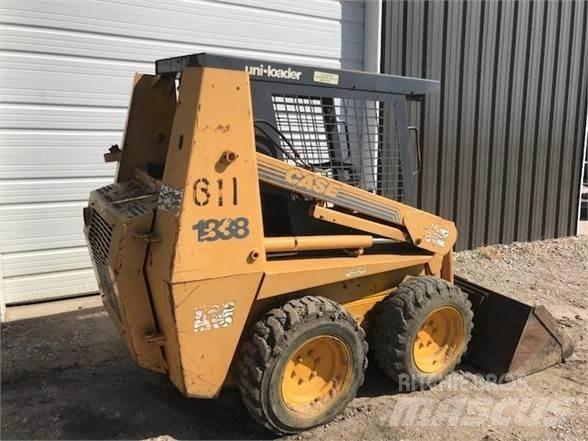 CASE 1838 Skid steer loderler