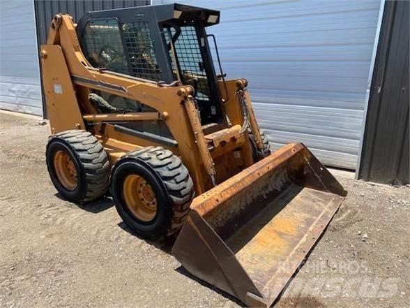 CASE 445 Skid steer loderler