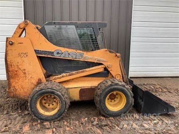CASE 465 Skid steer loderler
