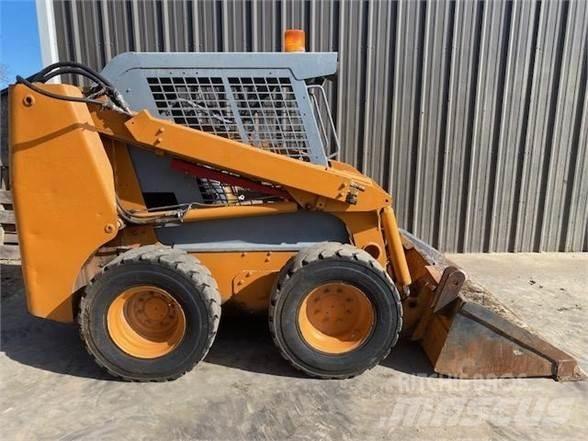 CASE 70XT Skid steer loderler