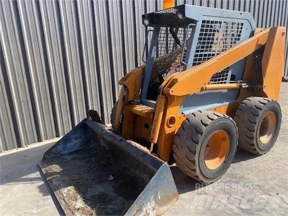 CASE 70XT Skid steer loderler