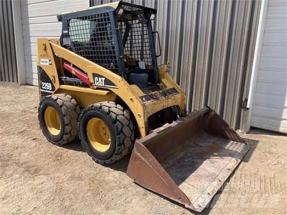 CAT 226B Skid steer loderler