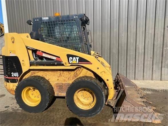 CAT 246 Skid steer loderler