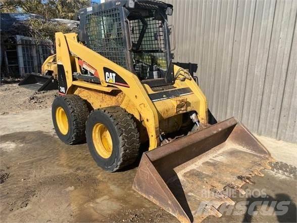 CAT 246 Skid steer loderler