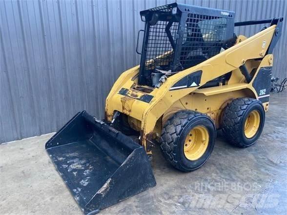 CAT 262 Skid steer loderler