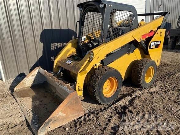 CAT 272D Skid steer loderler