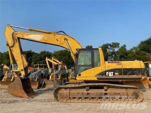 CAT 325C Paletli ekskavatörler