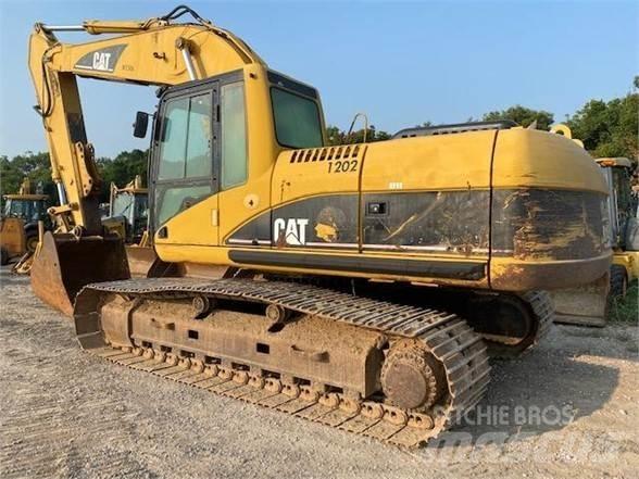 CAT 325C Paletli ekskavatörler