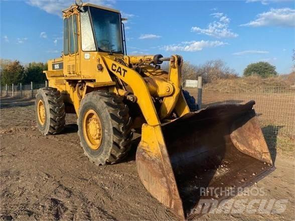 CAT 926 Tekerlekli yükleyiciler