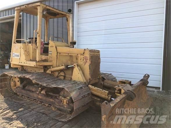 CAT D3B Paletli dozerler