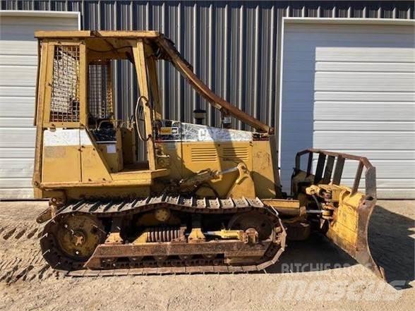 CAT D3C Paletli dozerler