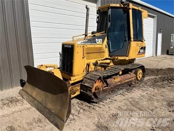 CAT D3G Paletli dozerler