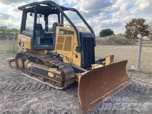 CAT D3K2 XL Paletli dozerler