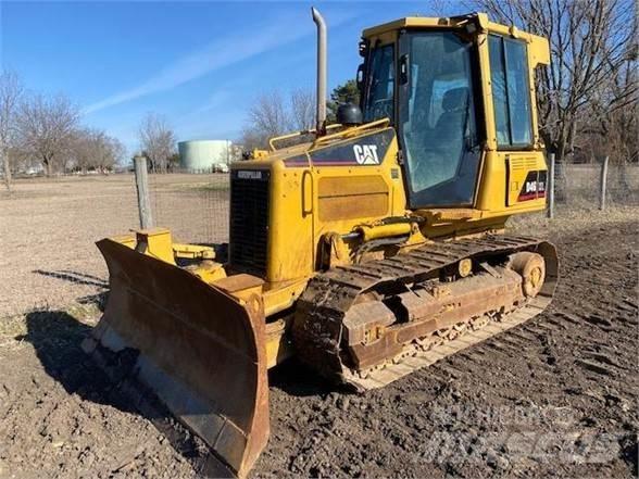 CAT D4G XL Paletli dozerler