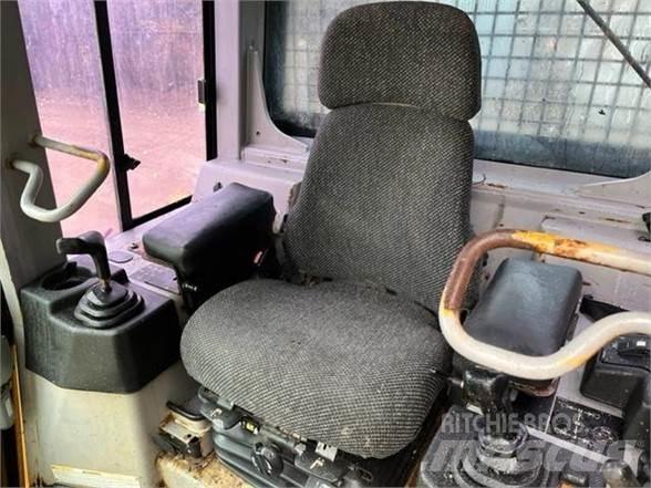 CAT D5G LGP Paletli dozerler
