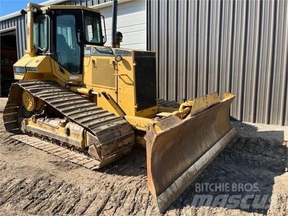 CAT D5M LGP Paletli dozerler