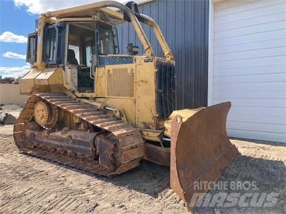 CAT D5M XL Paletli dozerler