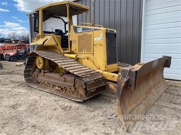 CAT D5N LGP Paletli dozerler