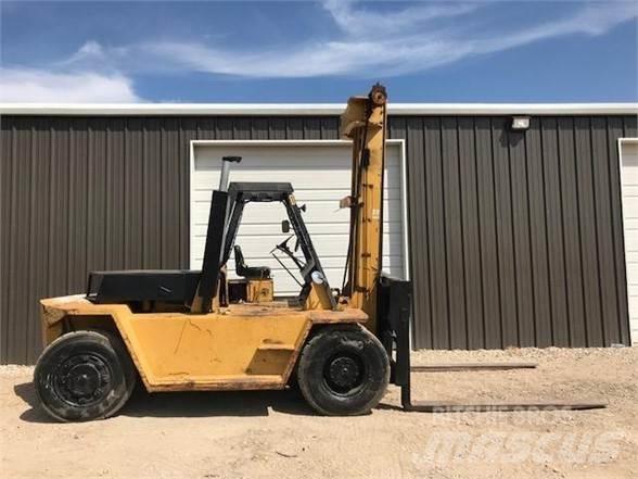 CAT V225B Dizel forkliftler
