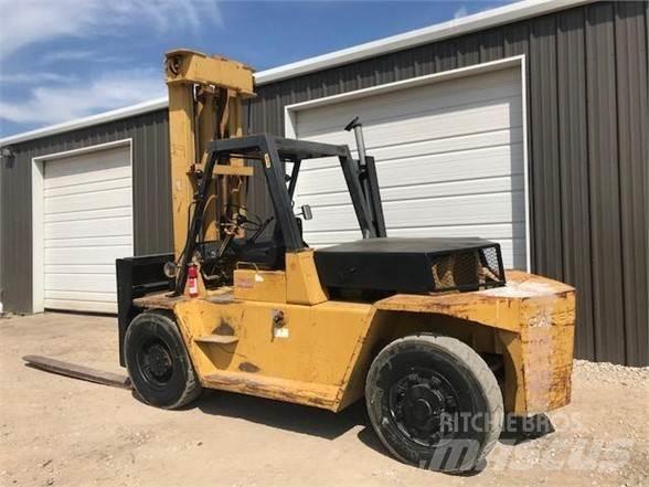 CAT V225B Dizel forkliftler