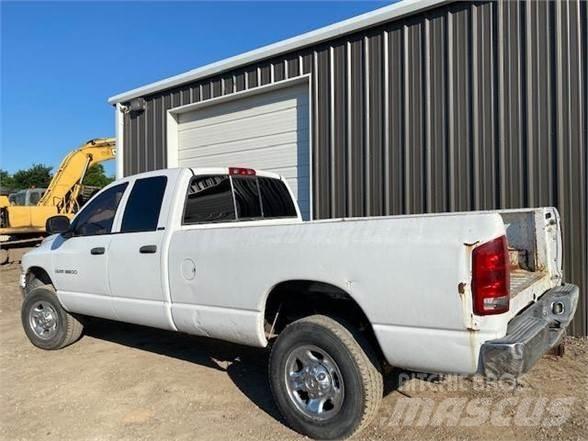 Dodge RAM 3500 Pikaplar