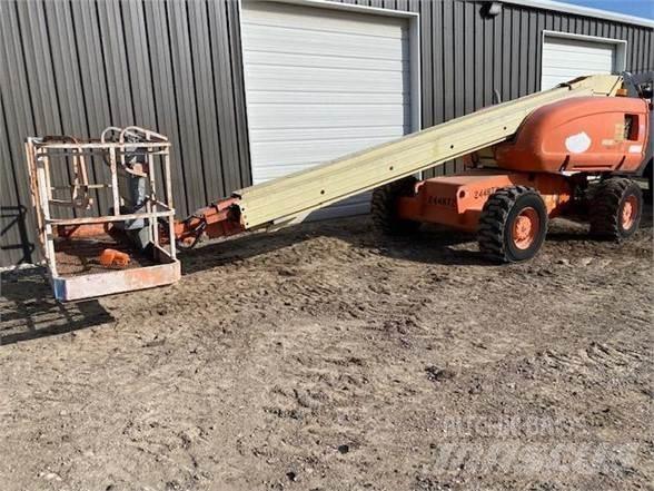 JLG 600S Teleskopik personel platformları