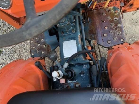 Kubota B7100 Traktörler