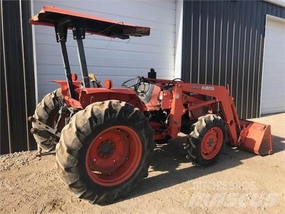 Kubota M4700 Traktörler