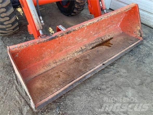 Kubota MX5000 Traktörler