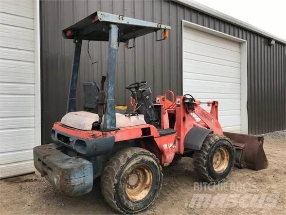 Kubota R420 Tekerlekli yükleyiciler