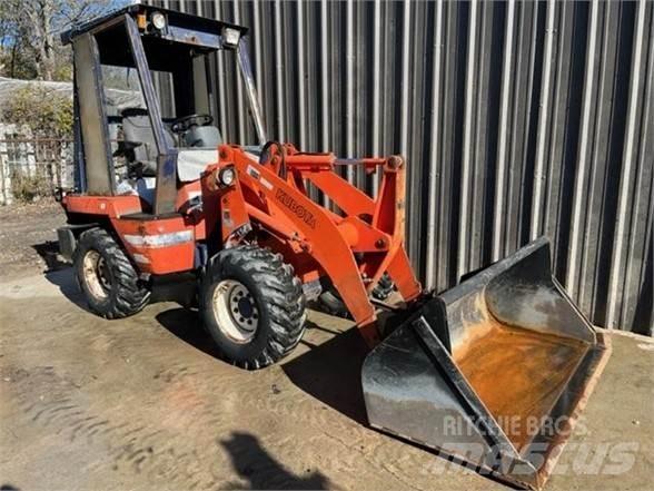Kubota R420 Tekerlekli yükleyiciler
