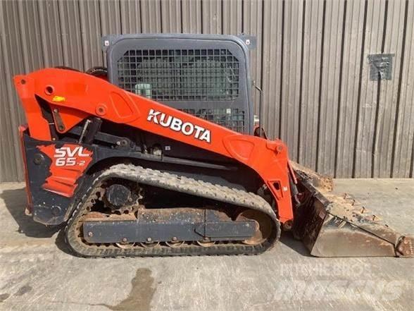 Kubota SVL65-2 Skid steer loderler