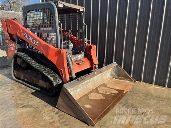 Kubota SVL75-2 Skid steer loderler