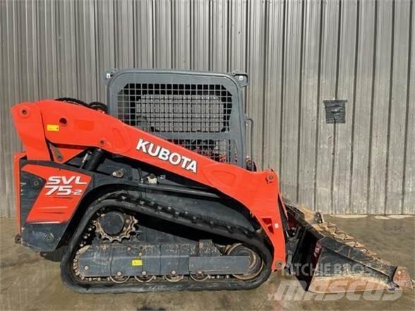 Kubota SVL75-2 Skid steer loderler