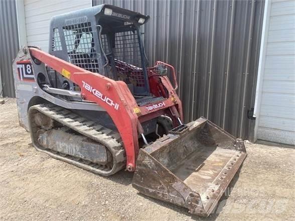 Takeuchi TL8 Skid steer loderler
