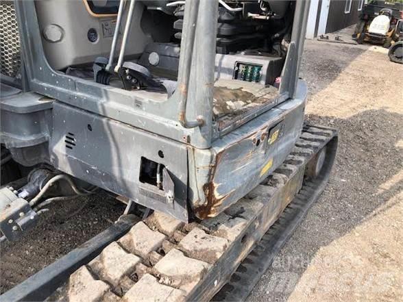 Volvo ECR58D Paletli ekskavatörler