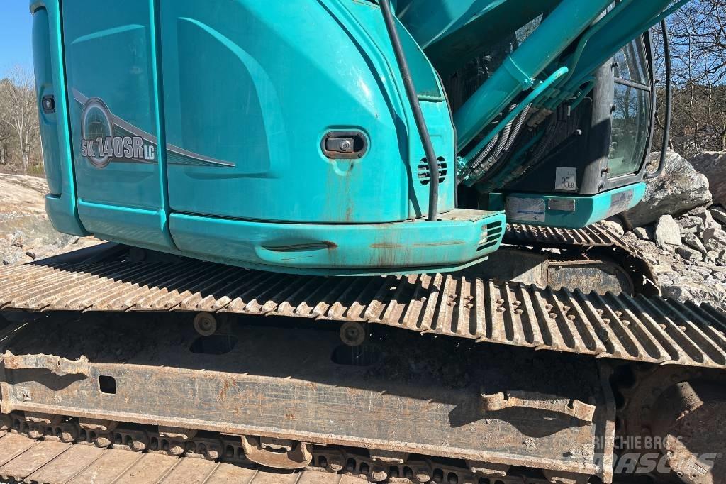 Kobelco SK 140 SR Paletli ekskavatörler