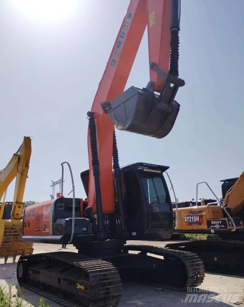 Hitachi Zaxis 240 LC Paletli ekskavatörler
